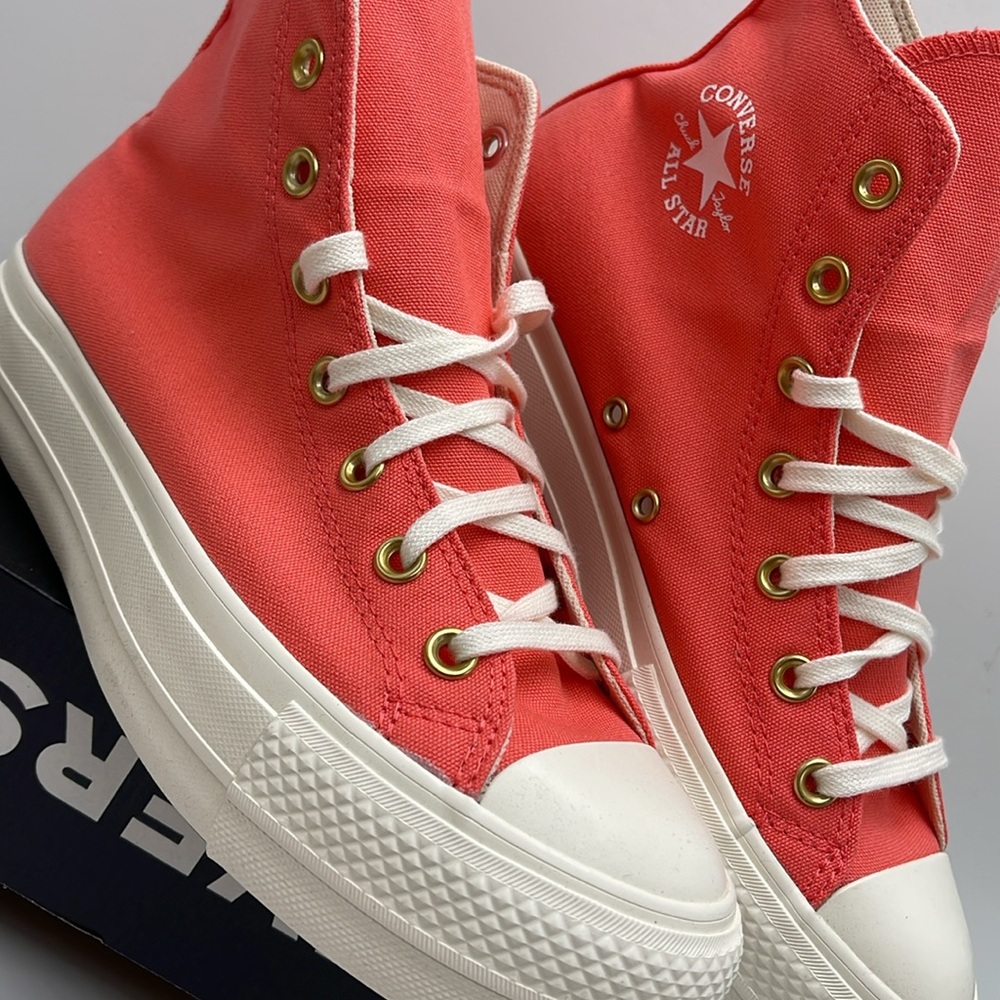 Converse WMNS CTAS LIFT HI
WATERMELON SLUSHY/EGRET WHITE A09914F
Platforms Snkrs - Picture 8 of 16